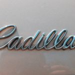 Jak dobrać opony do samochodu Cadillac?